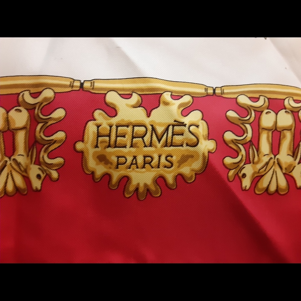 Hermes scarf 🧣